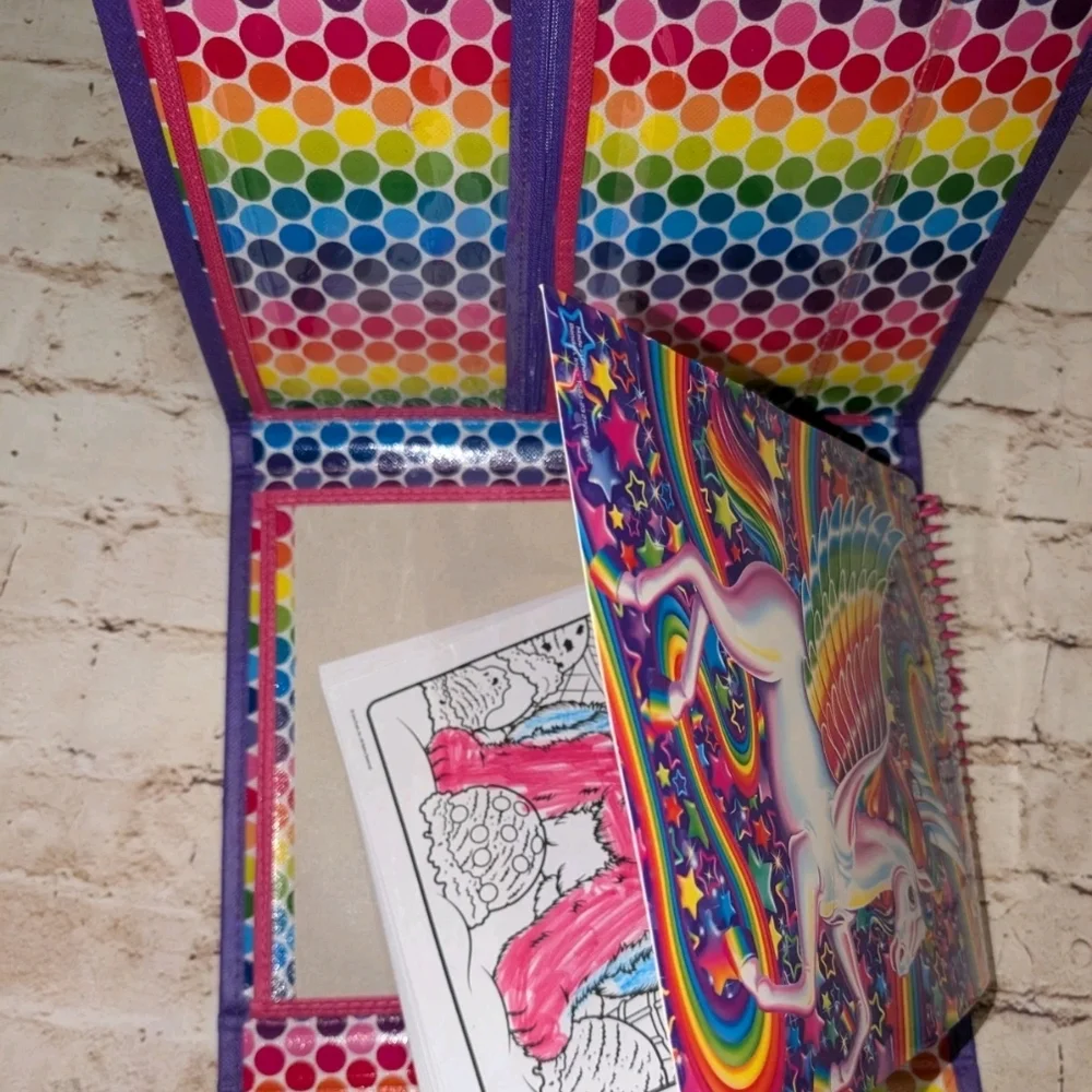 ~Lisa Frank Tikanni trifold portfolio carrying case.